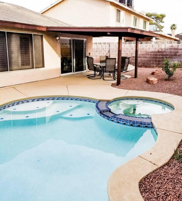 Cozy Home In Quiet Neighborhood Las Vegas Exterior photo